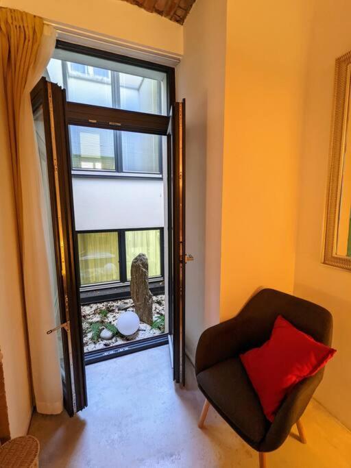 Romantic And Atypical Apartments In Prague'S Montmartre Extérieur photo