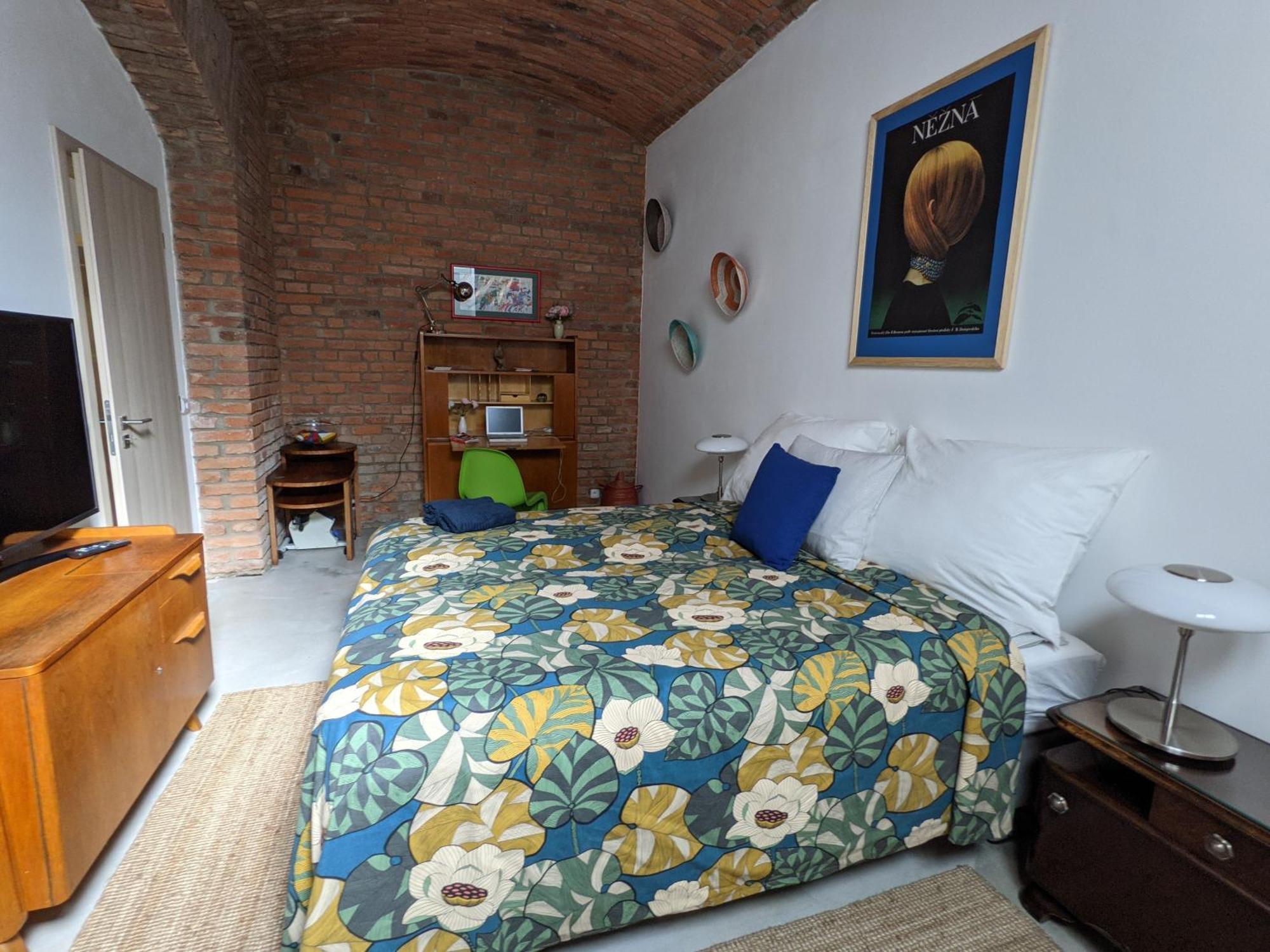 Romantic And Atypical Apartments In Prague'S Montmartre Extérieur photo